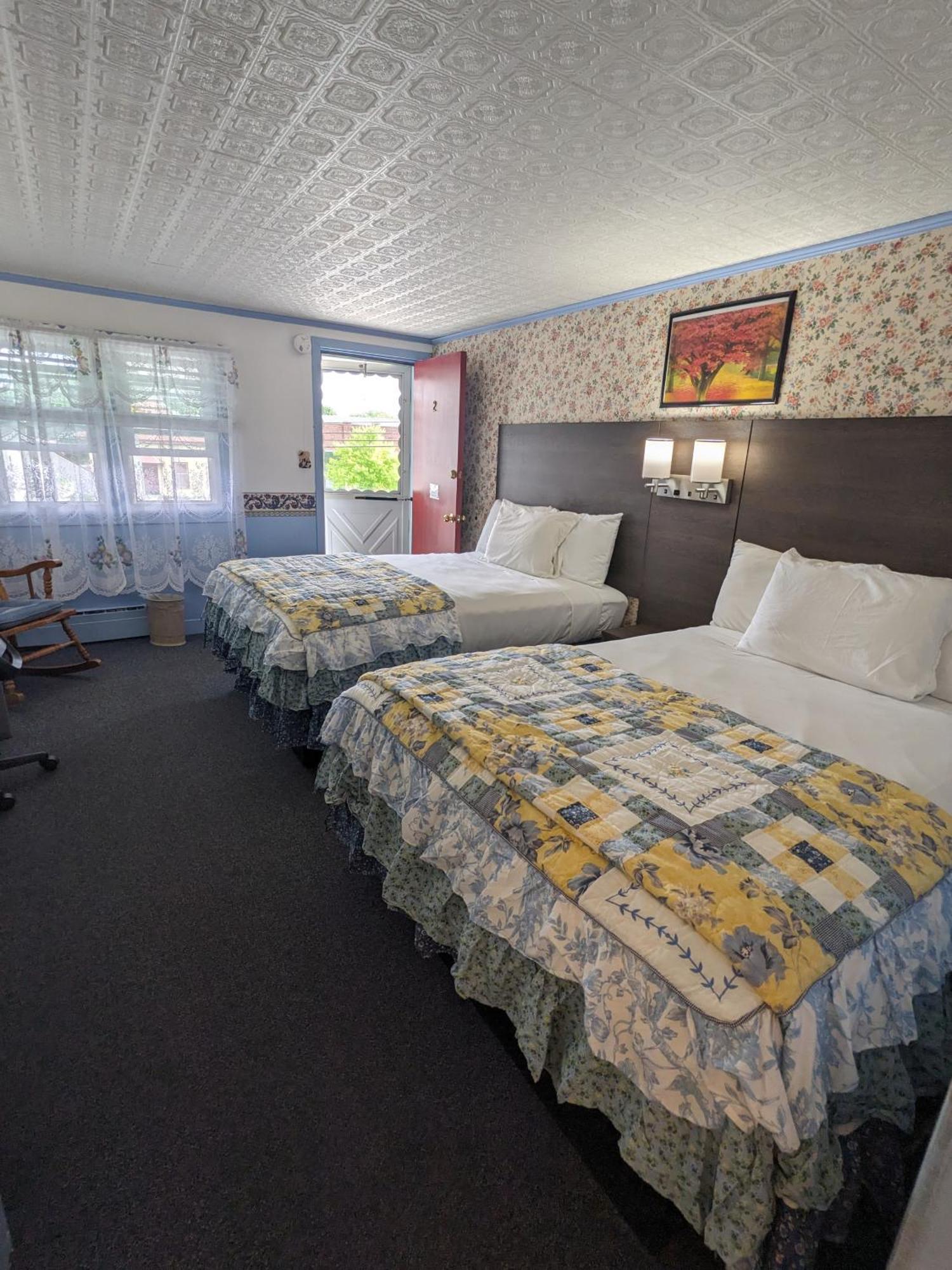 Bennington Motor Inn Экстерьер фото