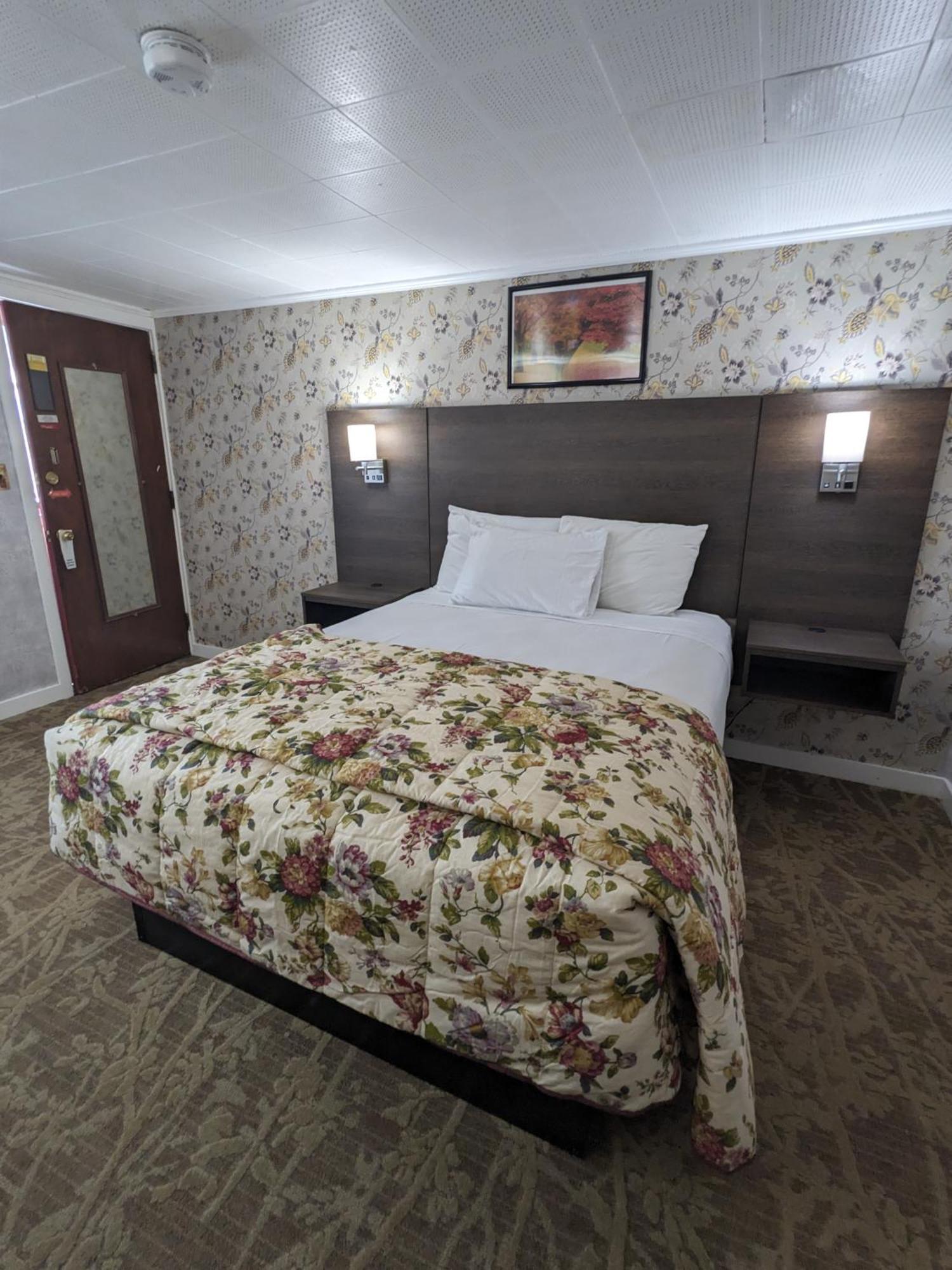 Bennington Motor Inn Экстерьер фото